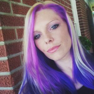 Meet your Posher, Lea